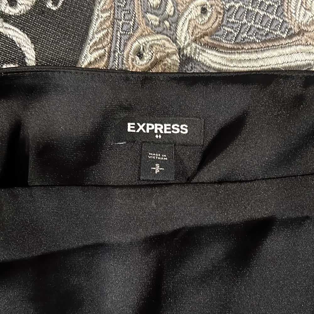 Express top - Picture 3 of 3